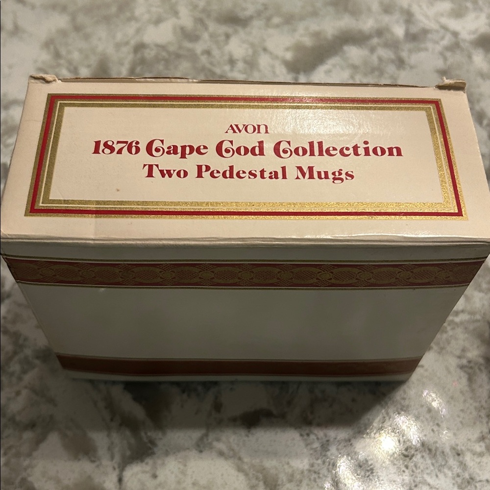 Avon 1876 Cape Cod Collection Pedestal Mugs Set